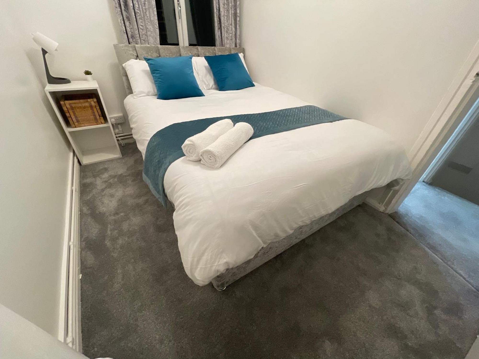 Сasa de vacaciones Tooting - Cosy 2 Bedroom House With Garden, 5 Mins Walk To Tube Station *
